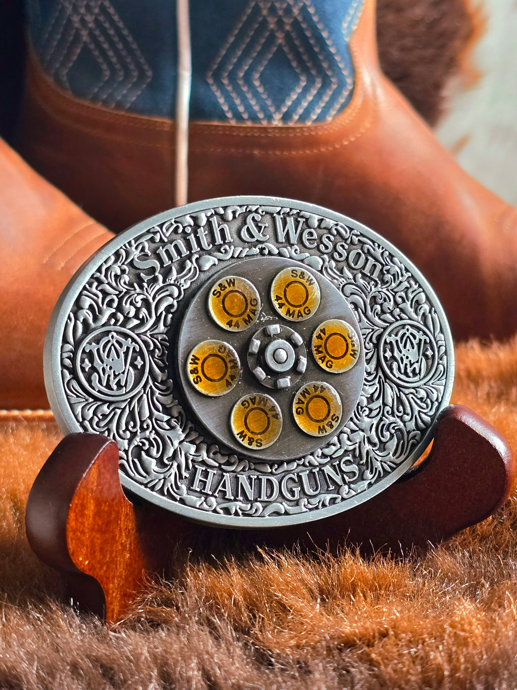 Smith & Wesson Spinning Belt Buckle