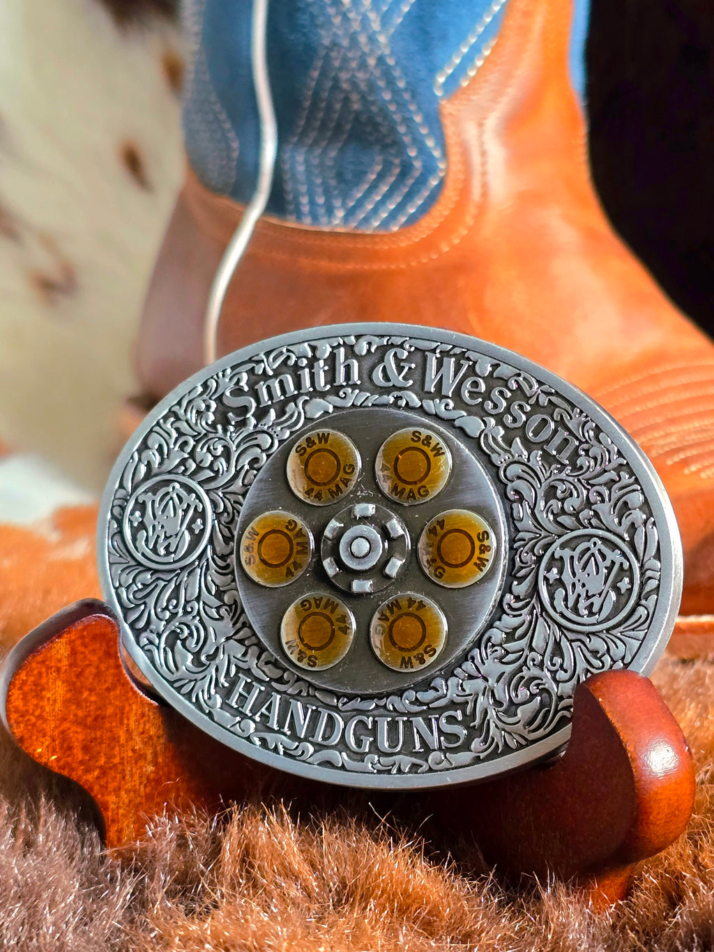 Smith & Wesson Spinning Belt Buckle