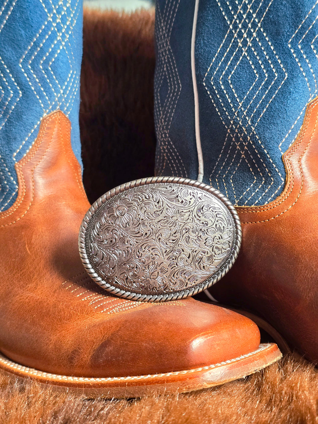 Elegant Floral Belt Buckle