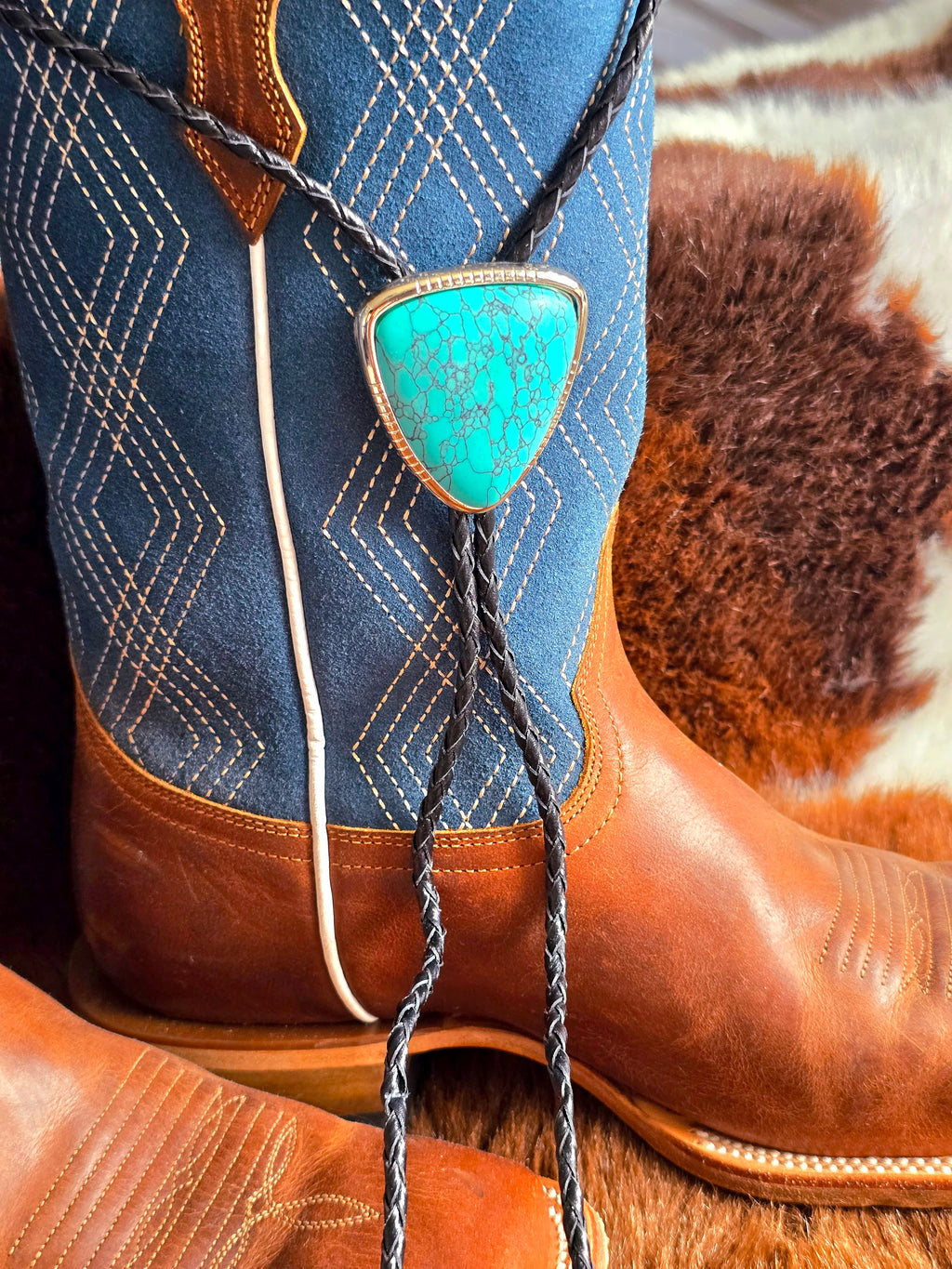 Turquoise Bolo Tie