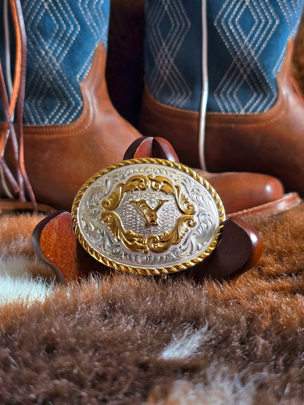 Montana Silversmiths Initial Y Belt Buckle