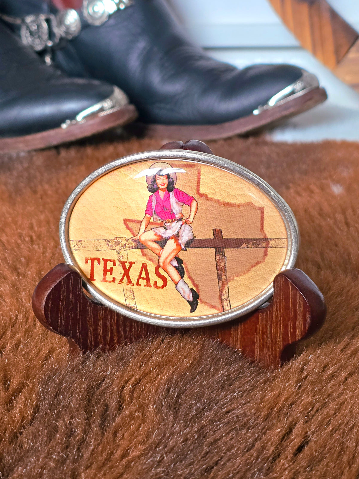 Vintage Retro Pin Up Bottle Opener Belt Buckle