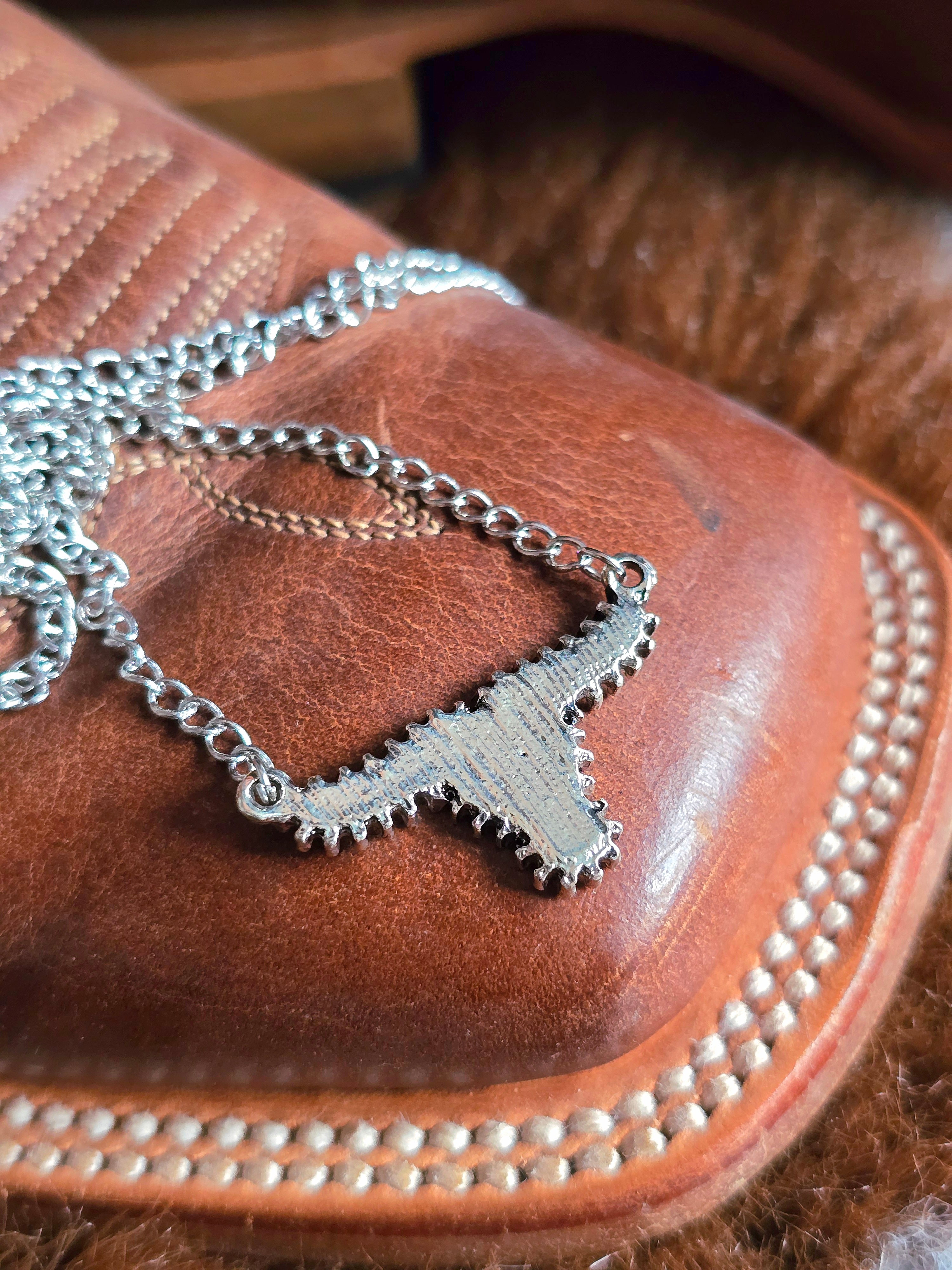 Cowhide Longhorn Pendent Necklace